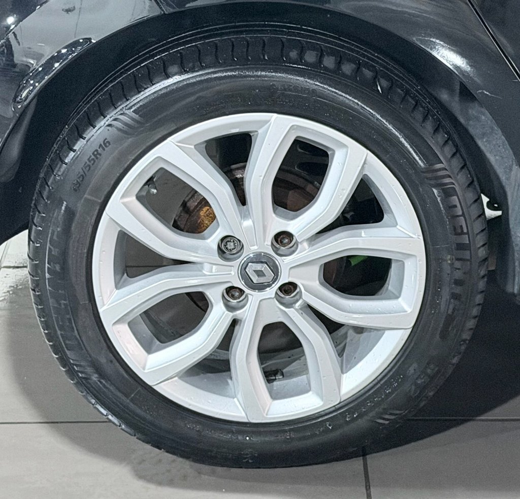 Used Renault Clio 2017 for sale - 77250301: Photo 36