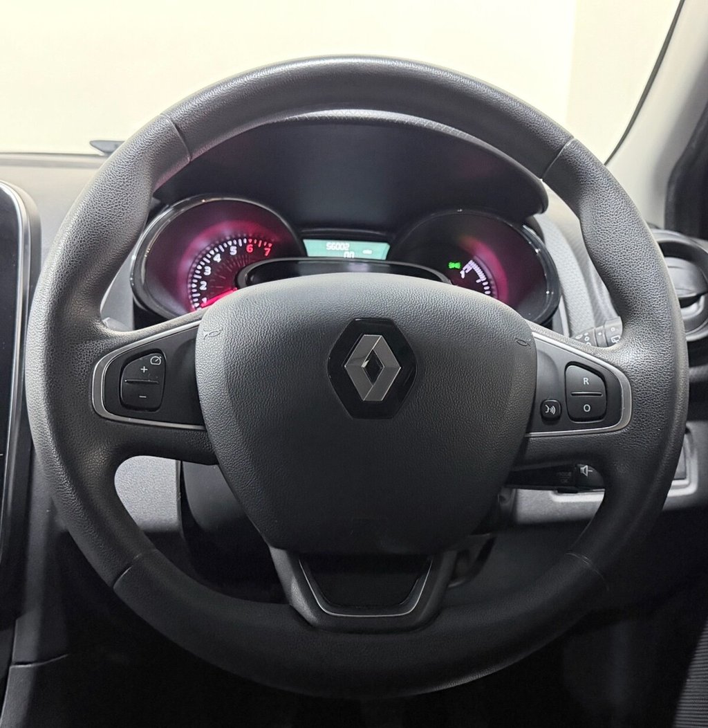 Used Renault Clio 2017 for sale - 77250301: Photo 8