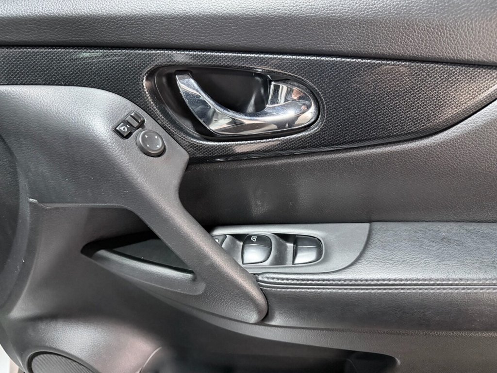 Used Nissan X-Trail 2015 for sale - 77571923: Photo 22