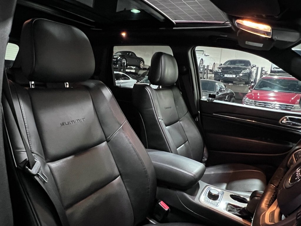 Used Jeep Grand Cherokee 2016 for sale - 76909741: Photo 14