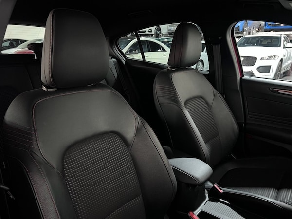 Used Ford Focus 2020 for sale - 76266704: Photo 13