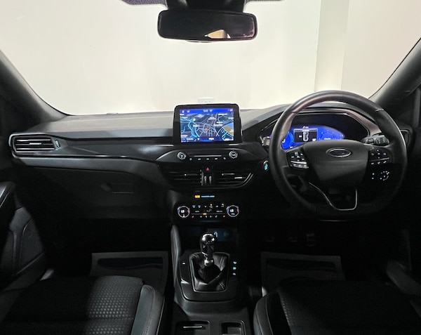 Used Ford Focus 2020 for sale - 76266704: Photo 7
