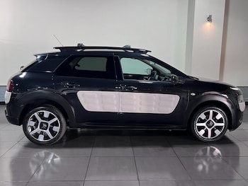 Used Citroen C4 Cactus 2015 for sale - 79462029: Photo