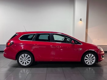 Used Vauxhall Astra 2016 for sale - 76376014: Photo