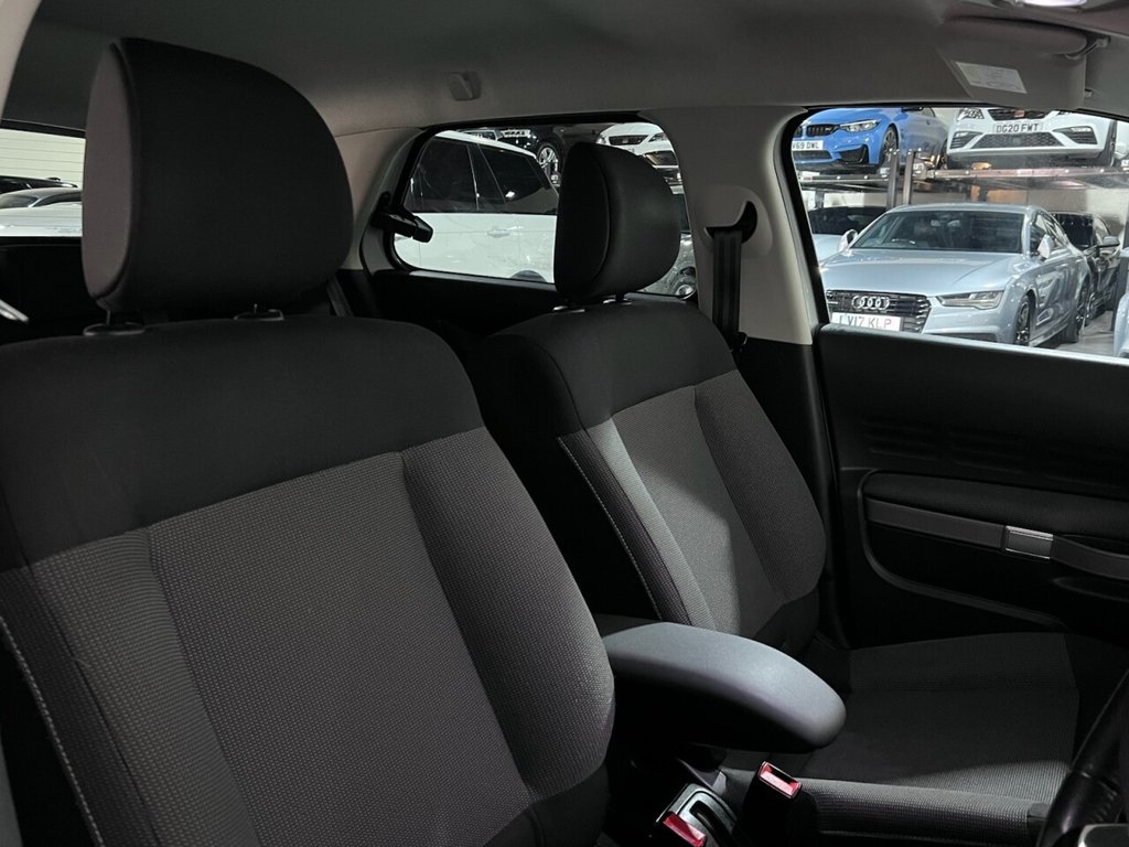 Used Citroen C4 Cactus 2018 for sale - 76797589: Photo 13