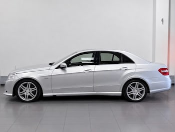 Used Mercedes-Benz E Class 2011 for sale - 79233149: Photo