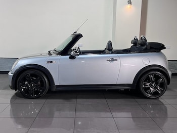 Used MINI Convertible 2007 for sale - 75512026: Photo