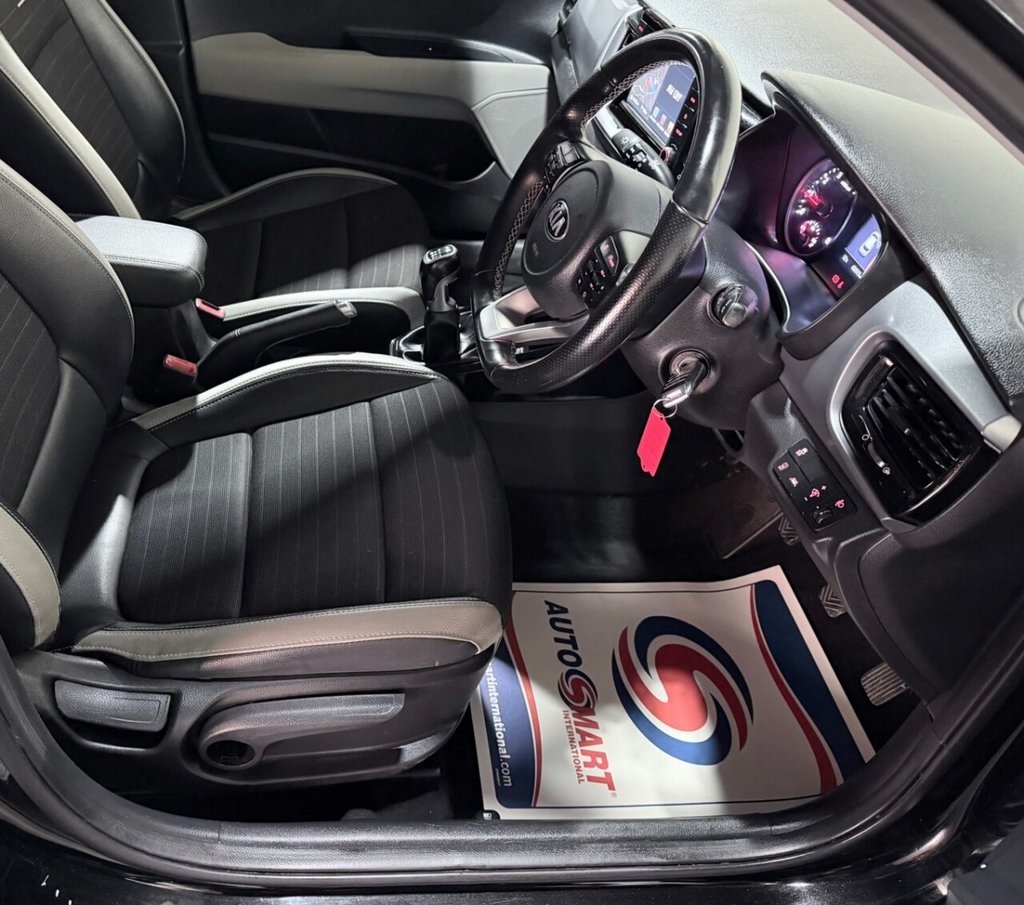 Used Kia Stonic 2019 for sale - 77655172: Photo 24