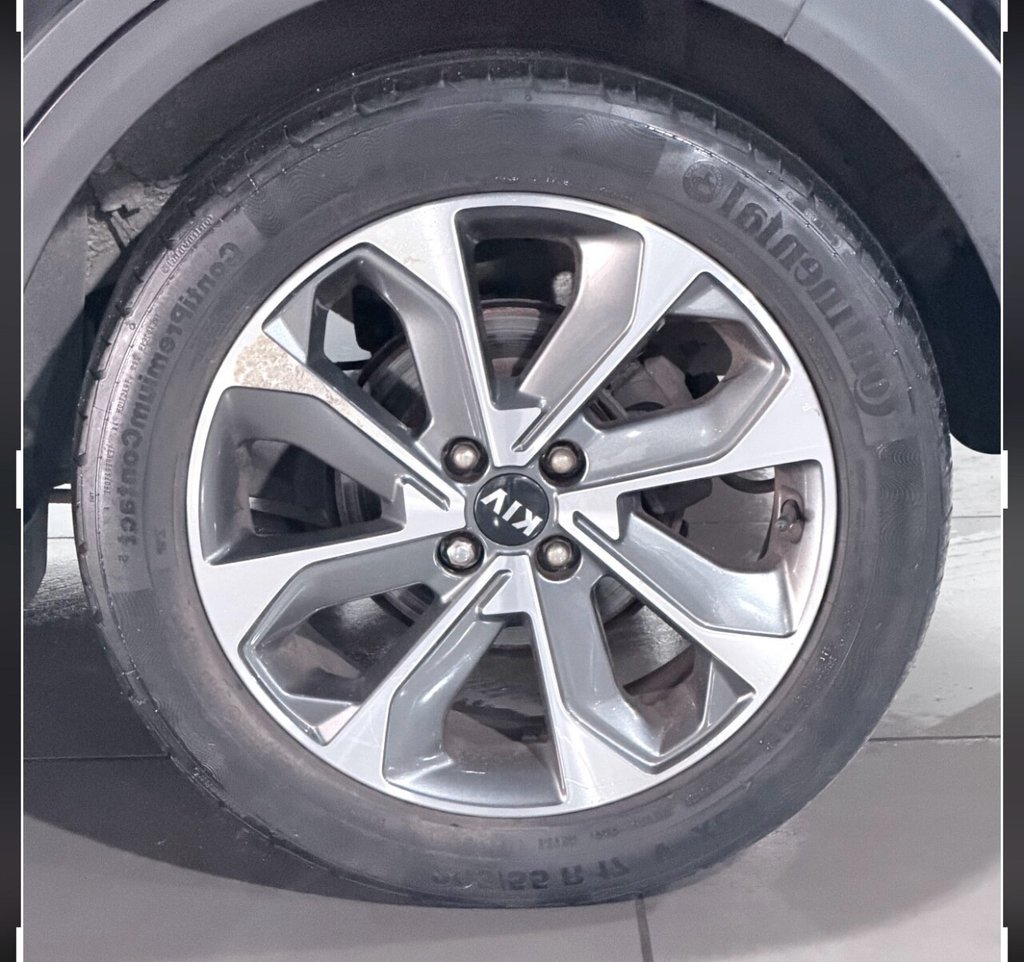 Used Kia Stonic 2019 for sale - 77655172: Photo 34