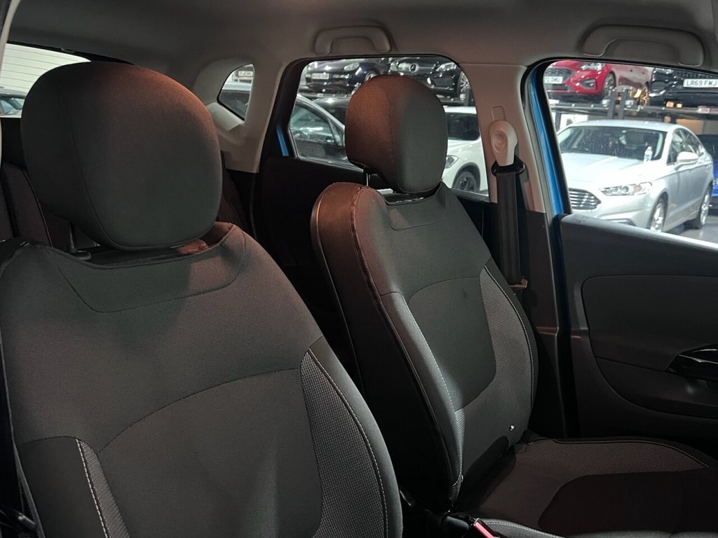 Used Renault Captur 2016 for sale - 76559434: Photo 13