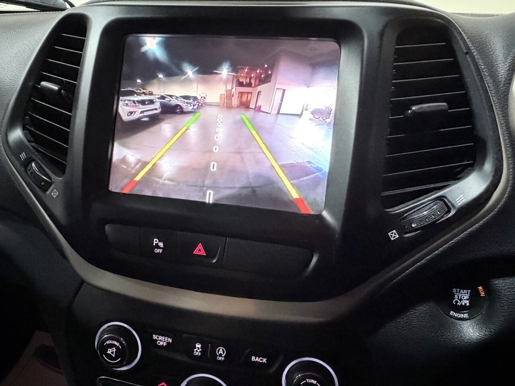 Used Jeep Cherokee 2015 for sale - 77355682: Photo 11