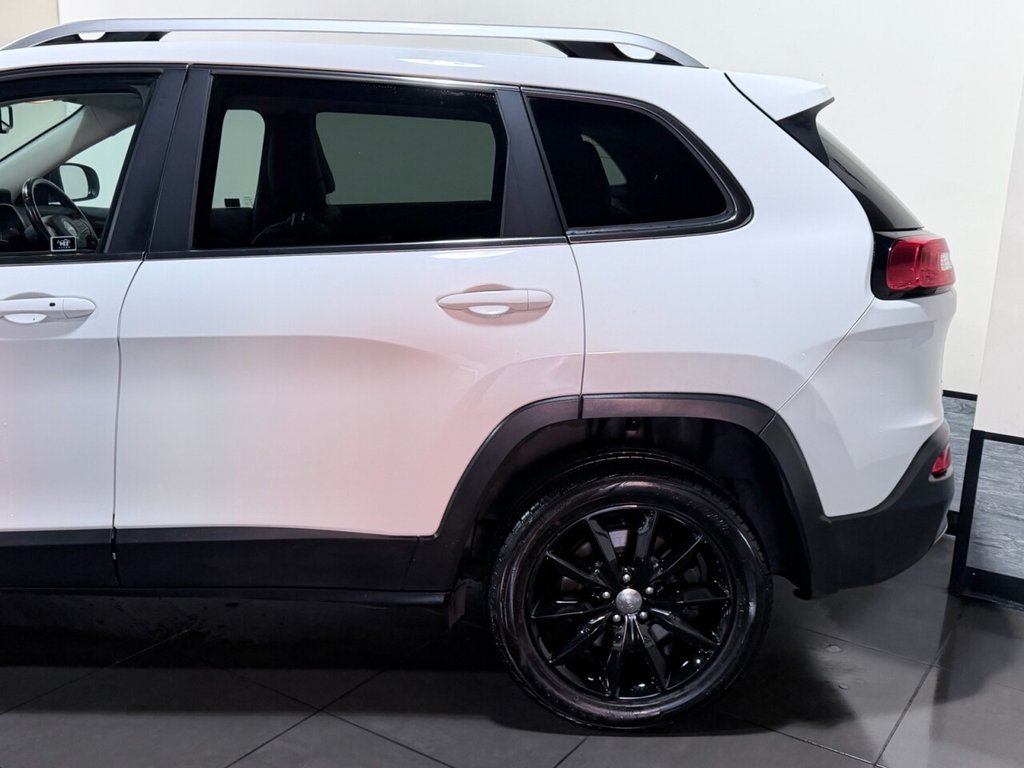 Used Jeep Cherokee 2015 for sale - 77355682: Photo 18