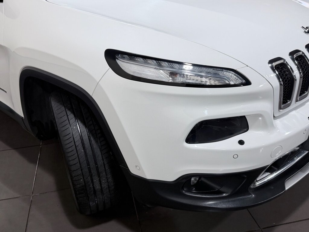 Used Jeep Cherokee 2015 for sale - 77355682: Photo 21