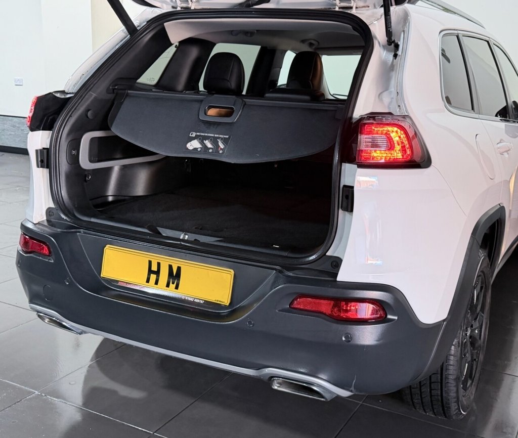 Used Jeep Cherokee 2015 for sale - 77355682: Photo 36