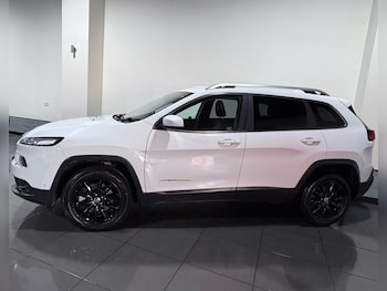 Used Jeep Cherokee 2015 for sale - 77355682: Photo