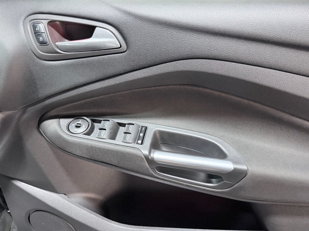 Used Ford C-Max 2016 for sale - 78002540: Photo 22