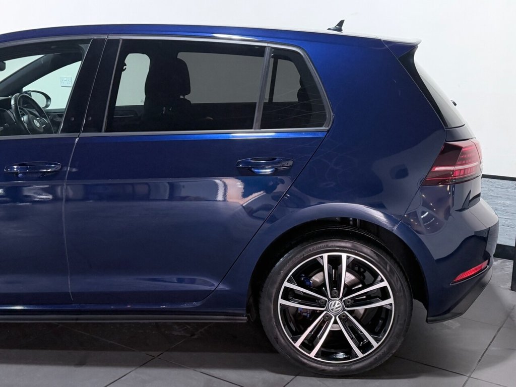 Used Volkswagen Golf 2020 for sale - 77583283: Photo 17