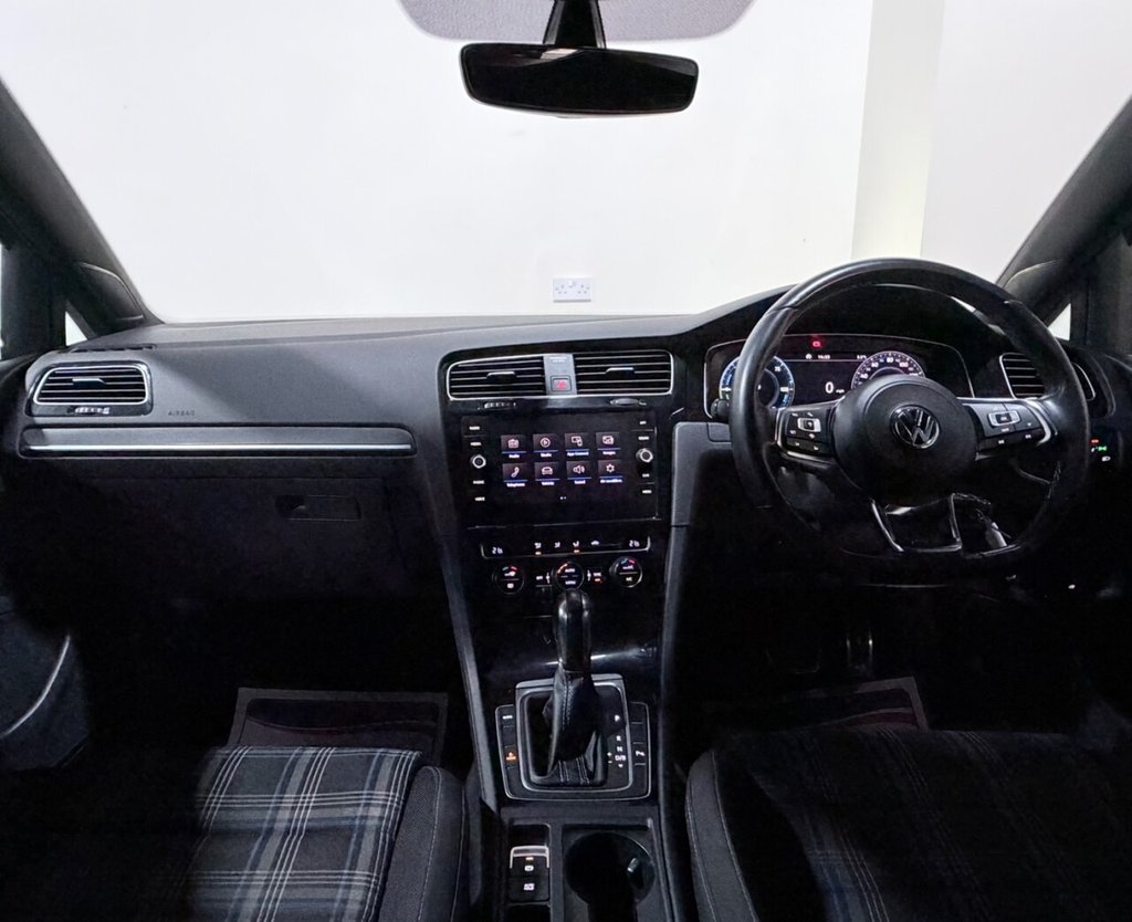 Used Volkswagen Golf 2020 for sale - 77583283: Photo 7