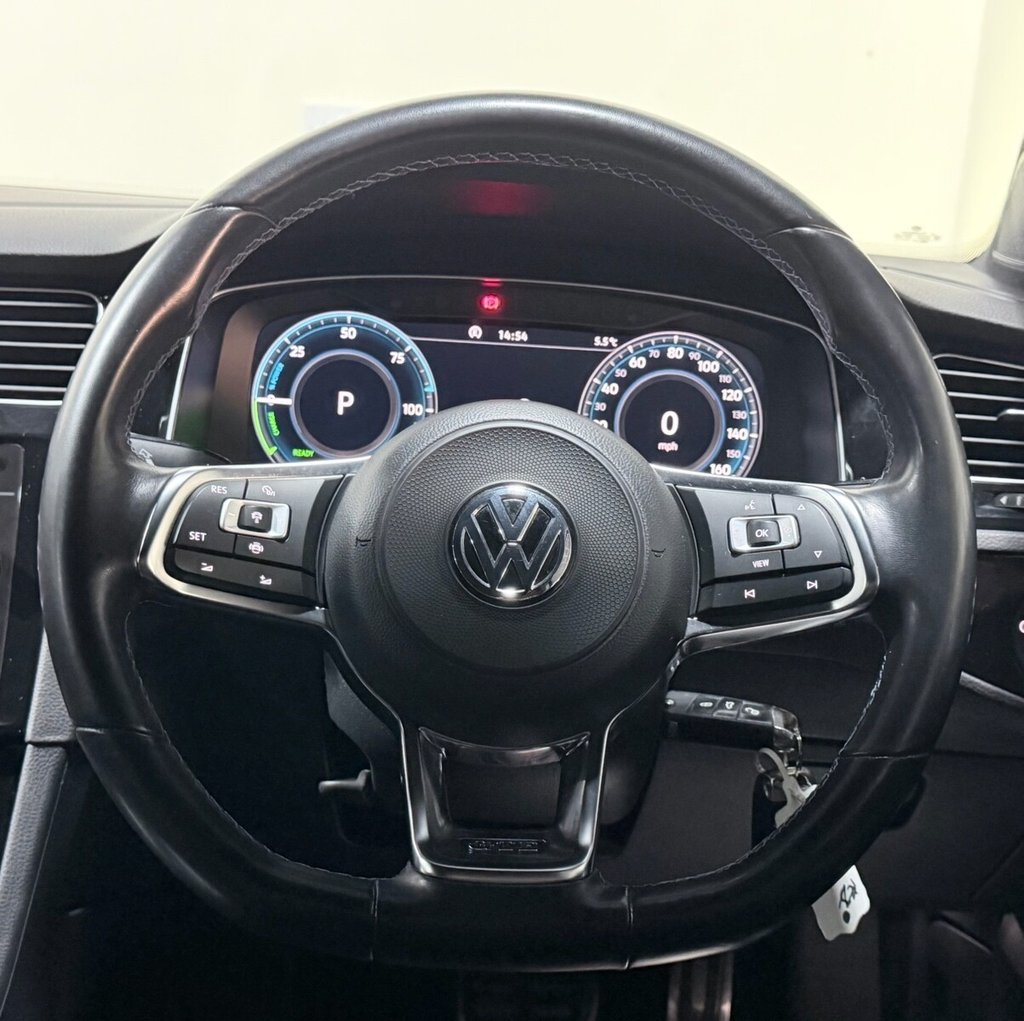 Used Volkswagen Golf 2020 for sale - 77583283: Photo 8