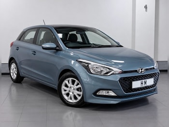 Used Hyundai i20 2016 for sale - 78996373: Photo