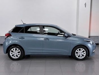 Used Hyundai i20 2016 for sale - 78996373: Photo