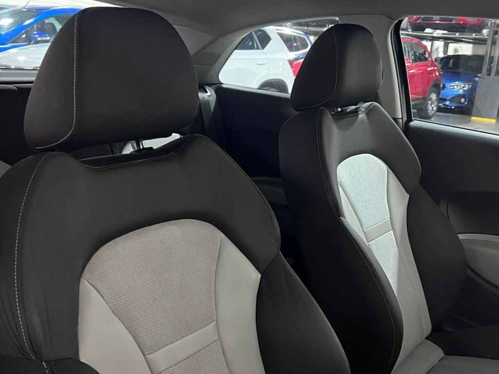 Used Audi A1 2011 for sale - 76631786: Photo 13