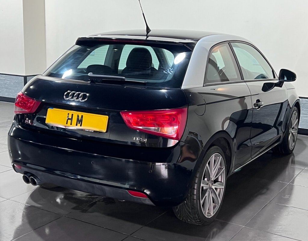 Used Audi A1 2011 for sale - 76631786: Photo 2