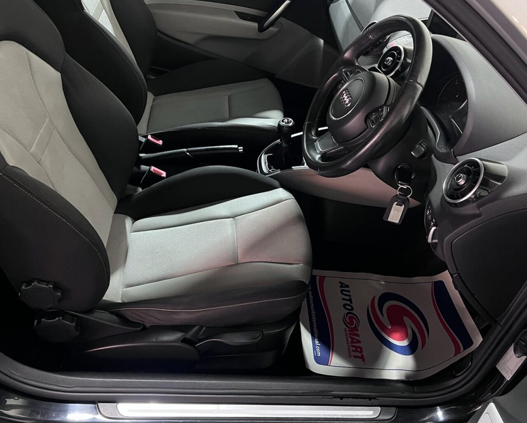 Used Audi A1 2011 for sale - 76631786: Photo 23