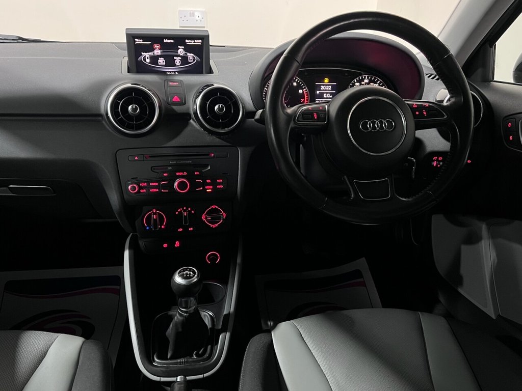 Used Audi A1 2011 for sale - 76631786: Photo 25