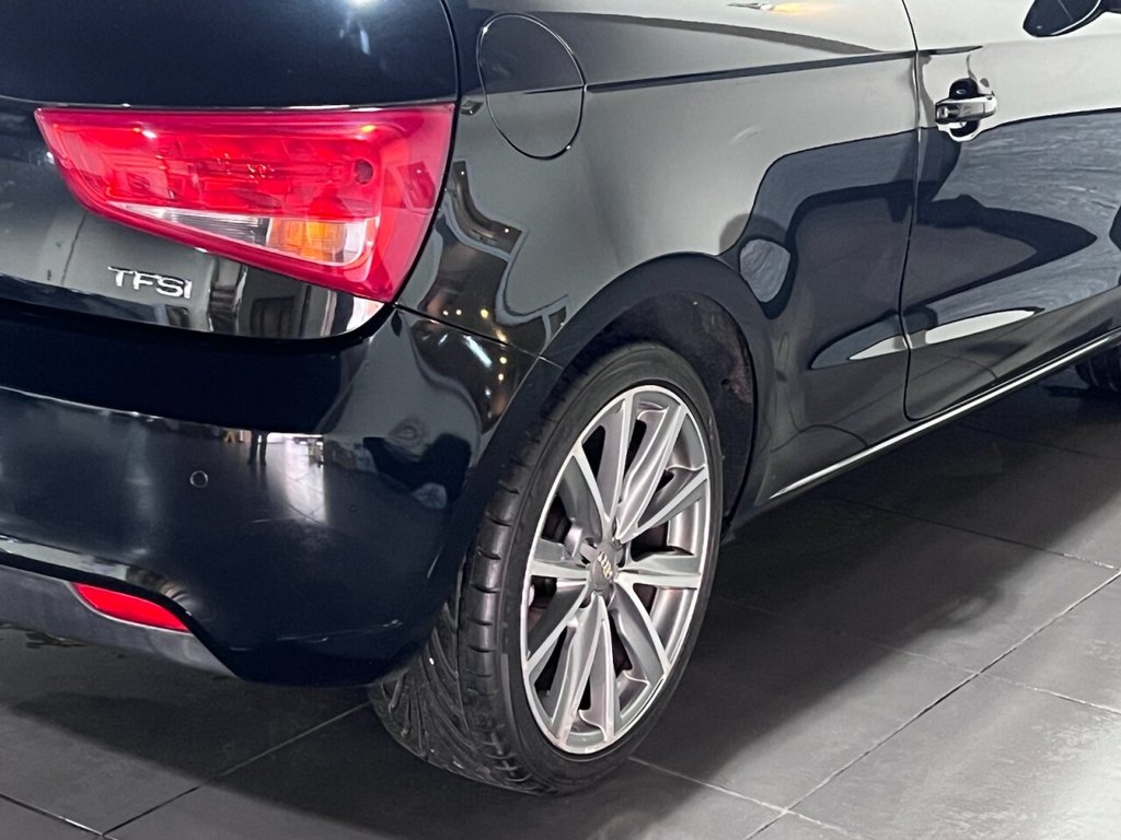 Used Audi A1 2011 for sale - 76631786: Photo 30