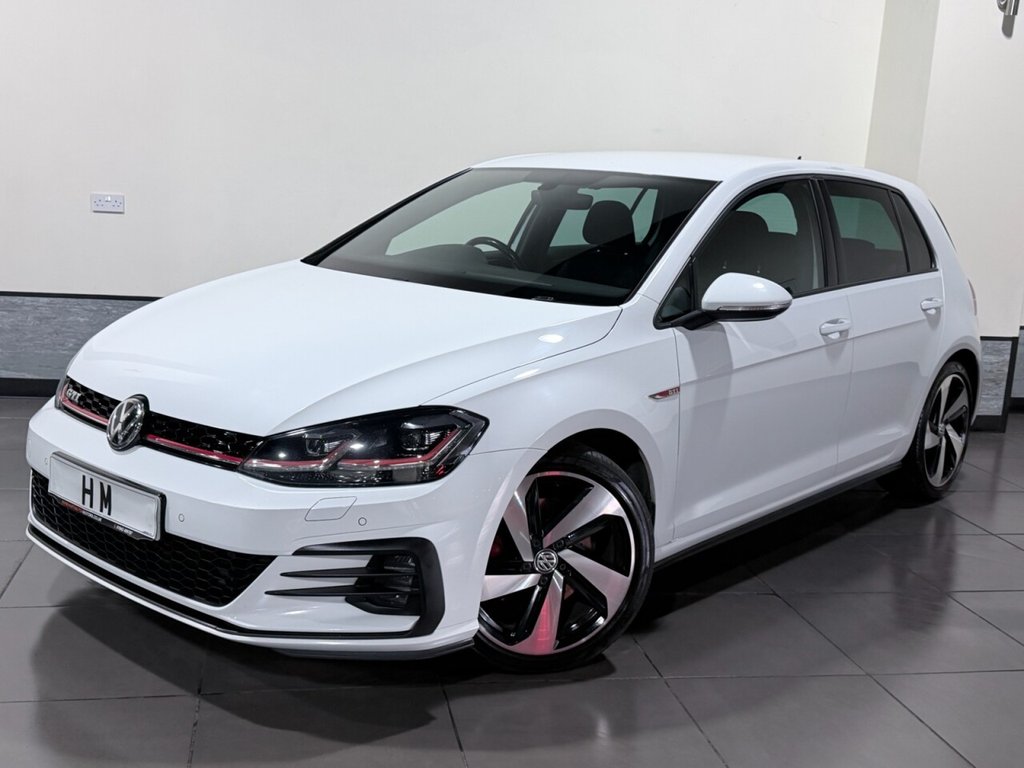 Used Volkswagen Golf 2018 for sale - 78017696: Photo 1