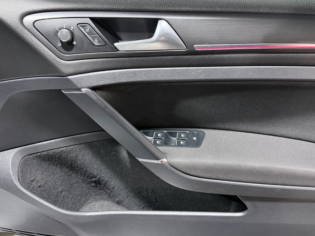 Used Volkswagen Golf 2018 for sale - 78017696: Photo 22