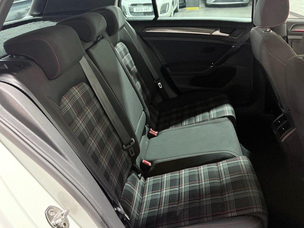 Used Volkswagen Golf 2018 for sale - 78017696: Photo 29