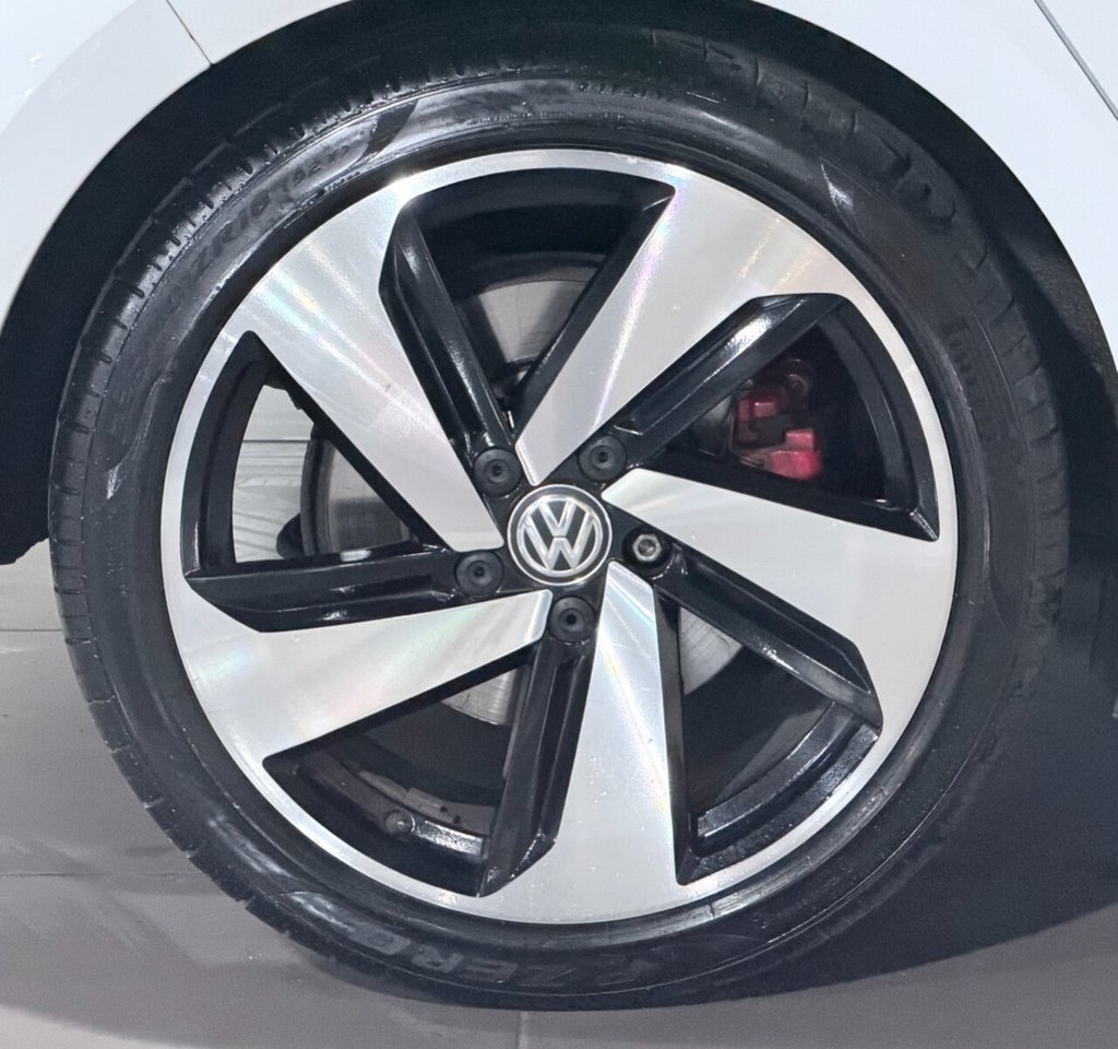Used Volkswagen Golf 2018 for sale - 78017696: Photo 38