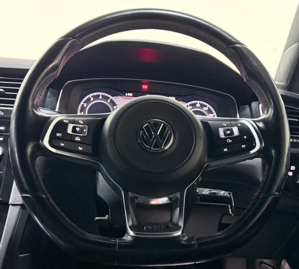 Used Volkswagen Golf 2018 for sale - 78017696: Photo 8
