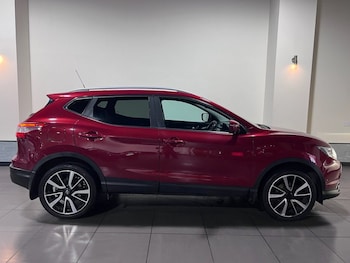 Used Nissan Qashqai 2016 for sale - 76445864: Photo