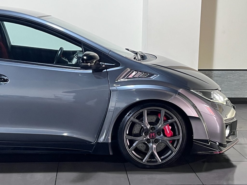 Used Honda Civic 2016 for sale - 76202371: Photo 17