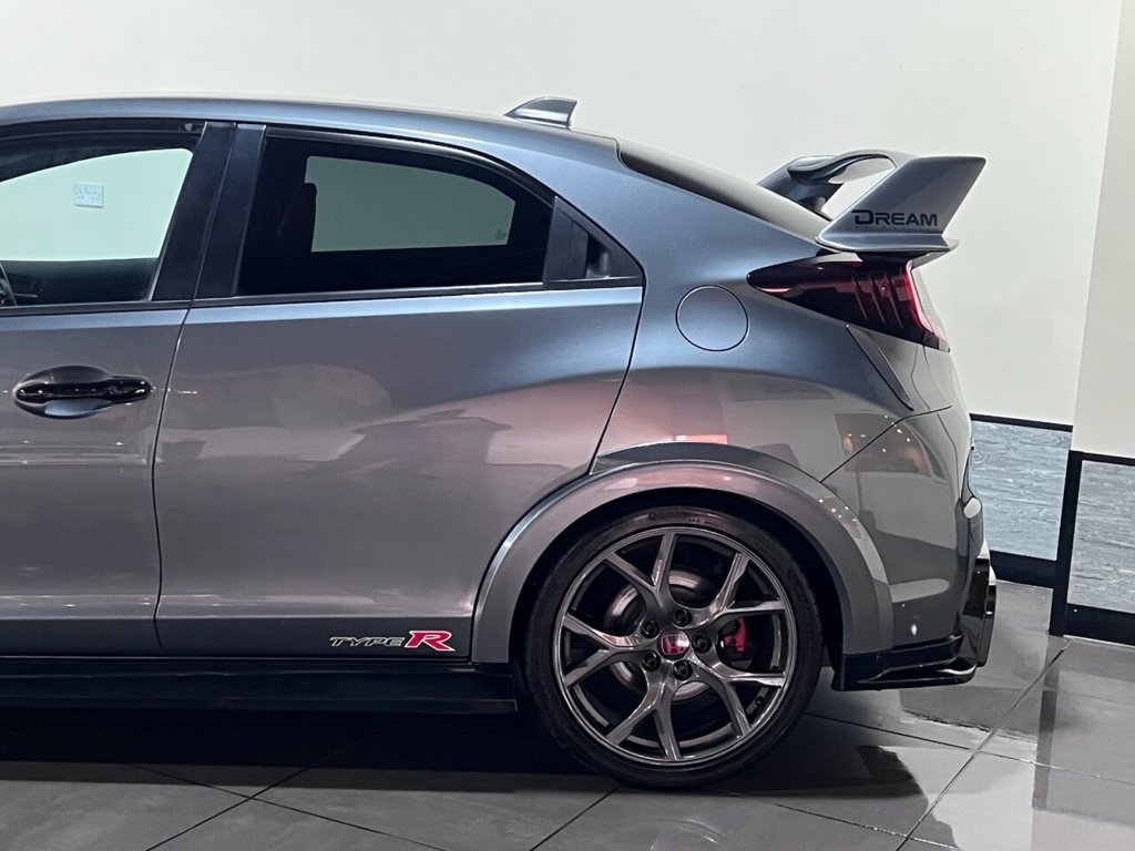 Used Honda Civic 2016 for sale - 76202371: Photo 19