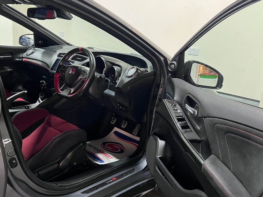 Used Honda Civic 2016 for sale - 76202371: Photo 22
