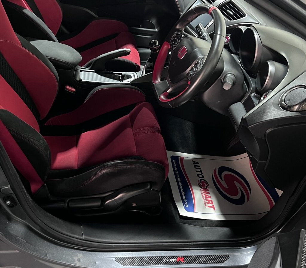 Used Honda Civic 2016 for sale - 76202371: Photo 24