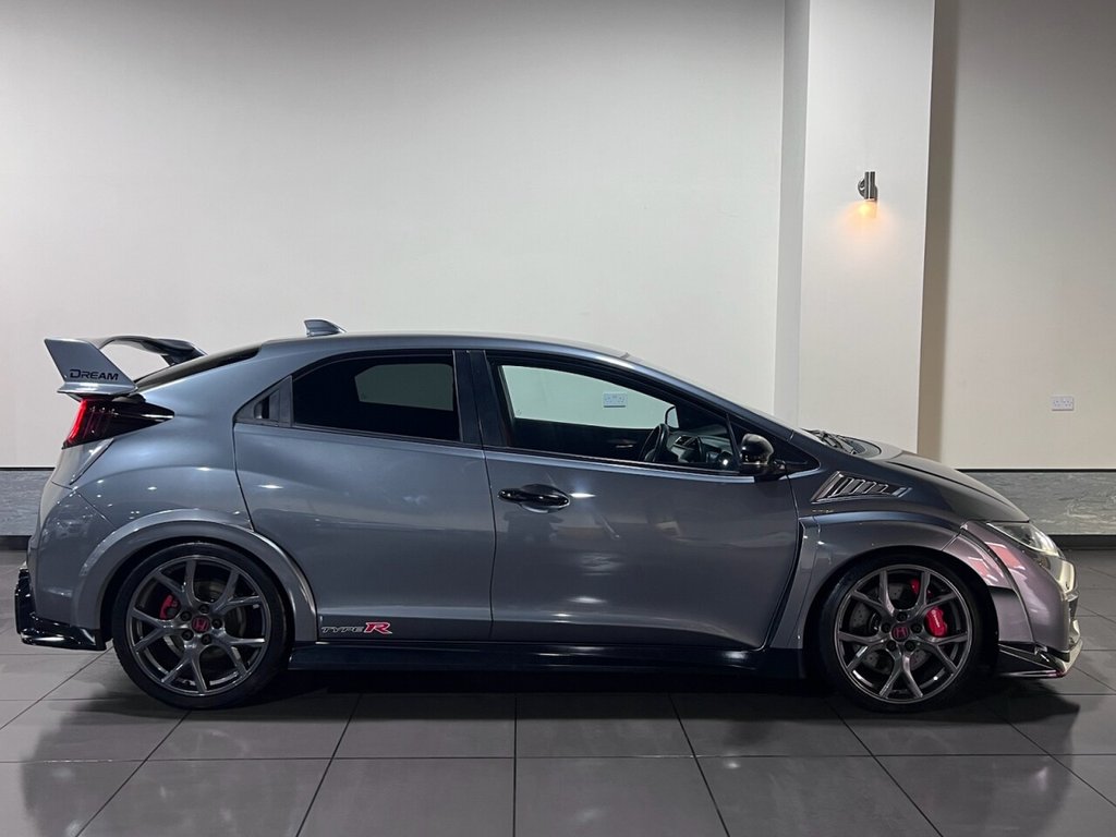 Used Honda Civic 2016 for sale - 76202371: Photo 3