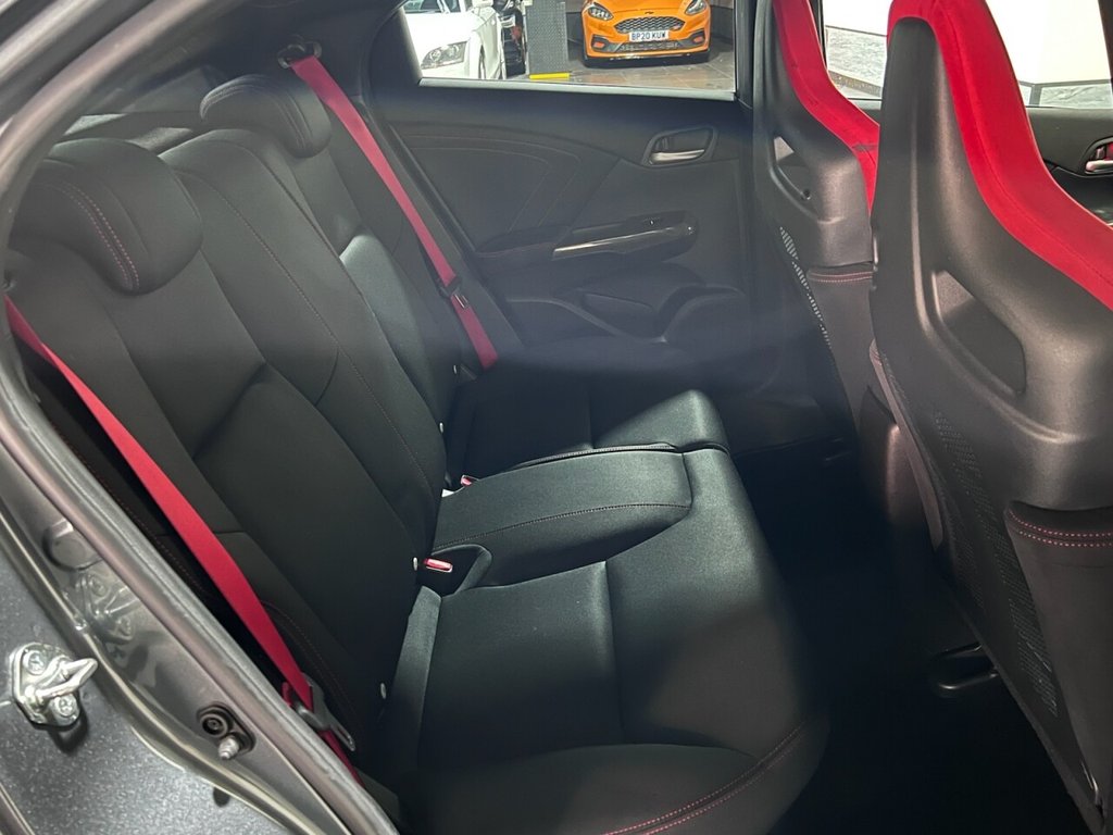Used Honda Civic 2016 for sale - 76202371: Photo 30