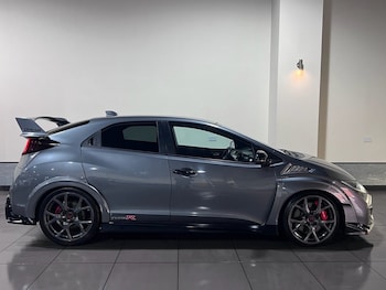 Used Honda Civic 2016 for sale - 76202371: Photo 3