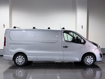 Used Vauxhall Vivaro 2015 for sale - 78413985: Photo