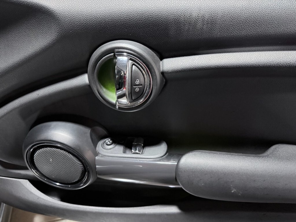 Used MINI Hatch 2014 for sale - 76867919: Photo 22