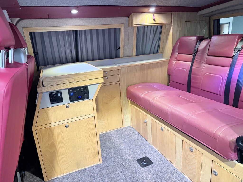 Used Volkswagen Transporter 2012 for sale - 77563905: Photo 44