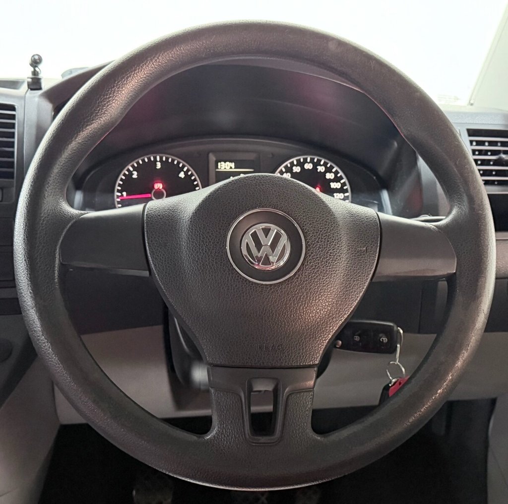 Used Volkswagen Transporter 2012 for sale - 77563905: Photo 8
