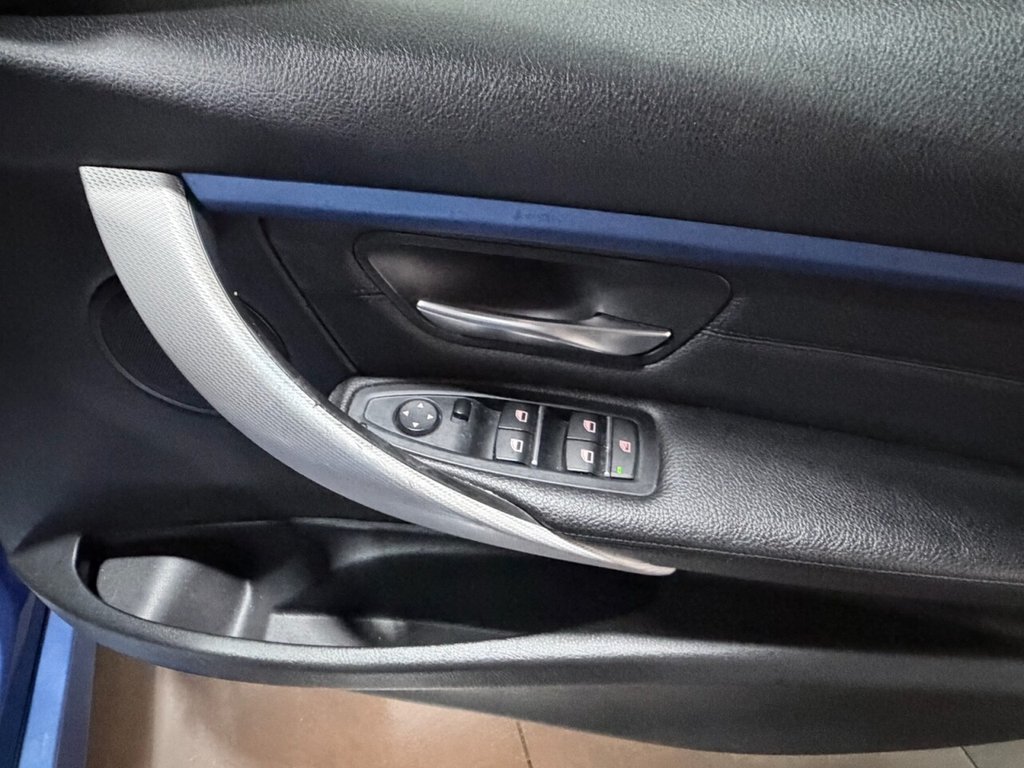 Used BMW 3 Series 2016 for sale - 77642940: Photo 23