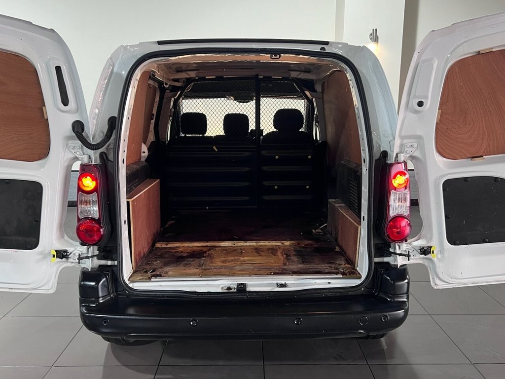 Used Citroen Berlingo 2017 for sale - 76147342: Photo 36