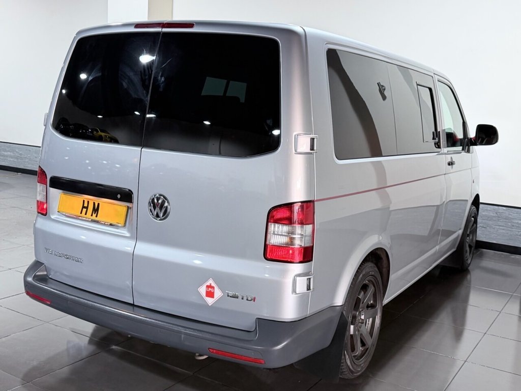 Used Volkswagen Transporter 2012 for sale - 77936485: Photo 2